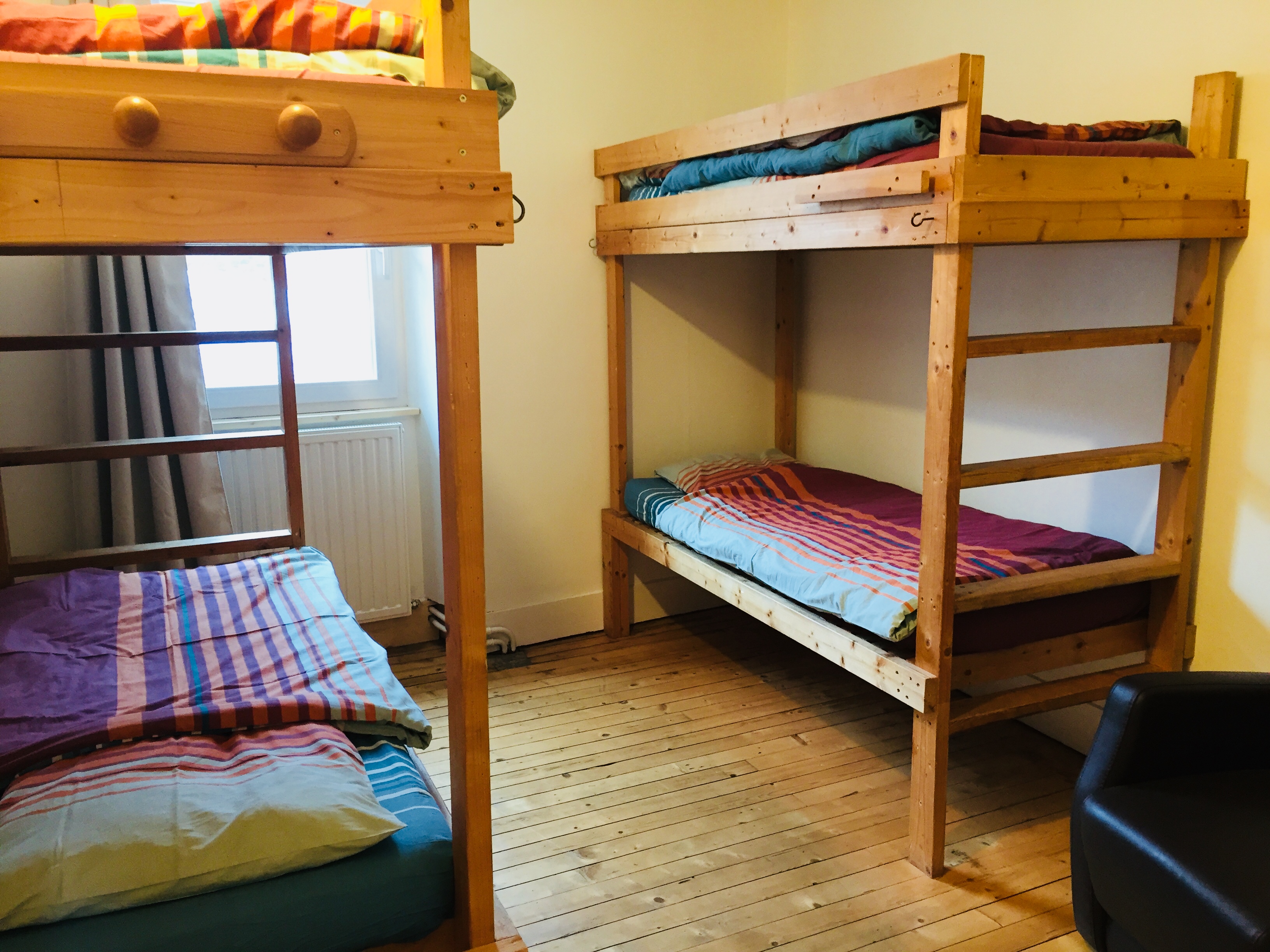 CHAMBRE DE 4 PERSONNES